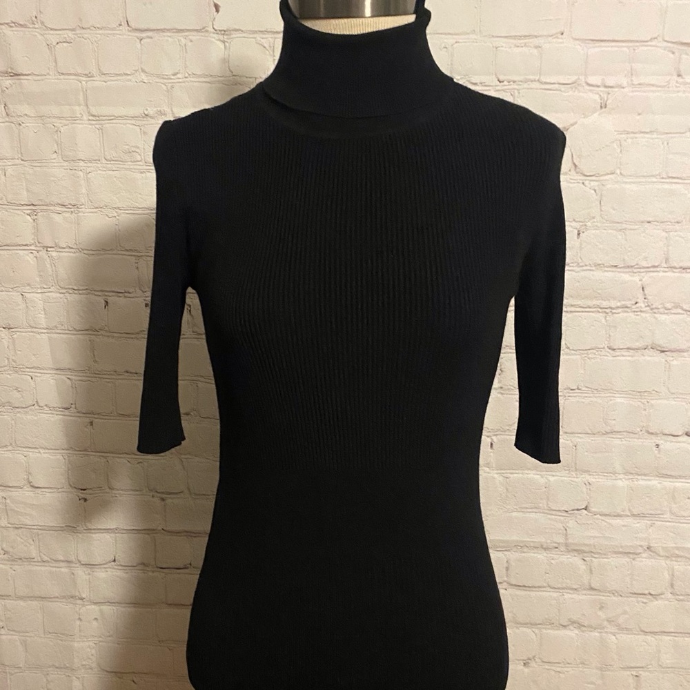 White House Black Market Turtleneck Sweater Size Medium